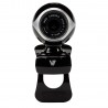 v7-vantage-webcam-300-accs-1.jpg